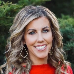 Meet your Posher, Christine